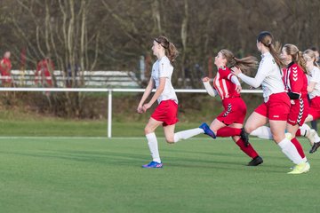 Bild 102 - wBJ SV Wahlstedt - TuS Tensfeld : Ergebnis: 0:1